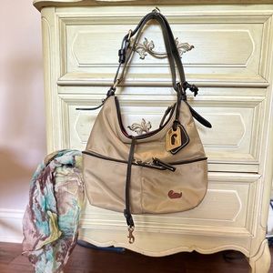D&B adjustable strap khaki canvas small bag. Great condition!